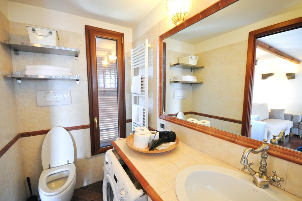 Appartamento Penthouse With View Roma Esterno foto