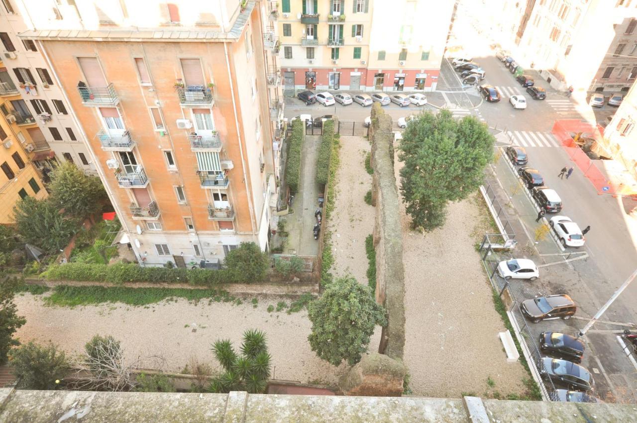 Appartamento Penthouse With View Roma Esterno foto
